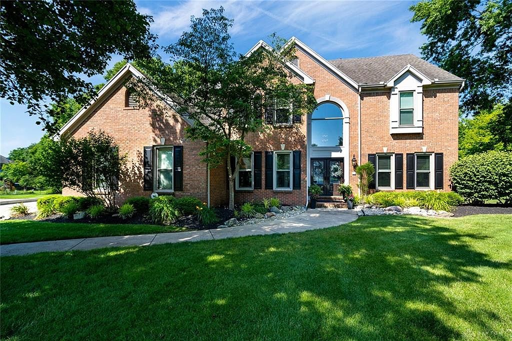 750 Greenleaf Village Dr, Springboro, OH 45066 Zillow