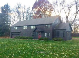 89 Prospect St, Hatfield, MA 01038