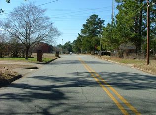 1404 E 3rd Ave, Albany, GA 31705