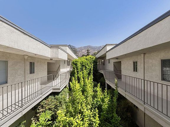 3rd image of 555 W Sierra Madre Blvd Unit I