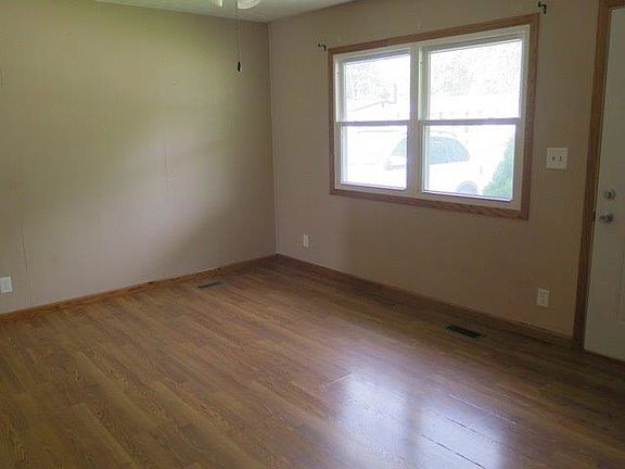 4th image of 2321 Sequoya Dr
