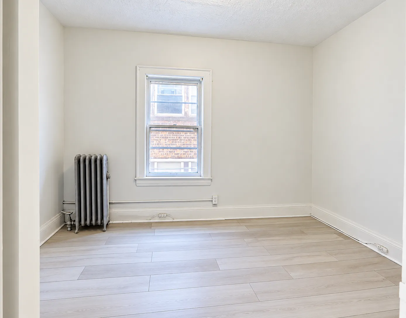 1 bed, 875 sqft, $950 — Photo 4