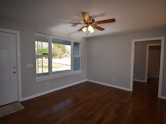 3rd image of 632 Cheryl Ave
