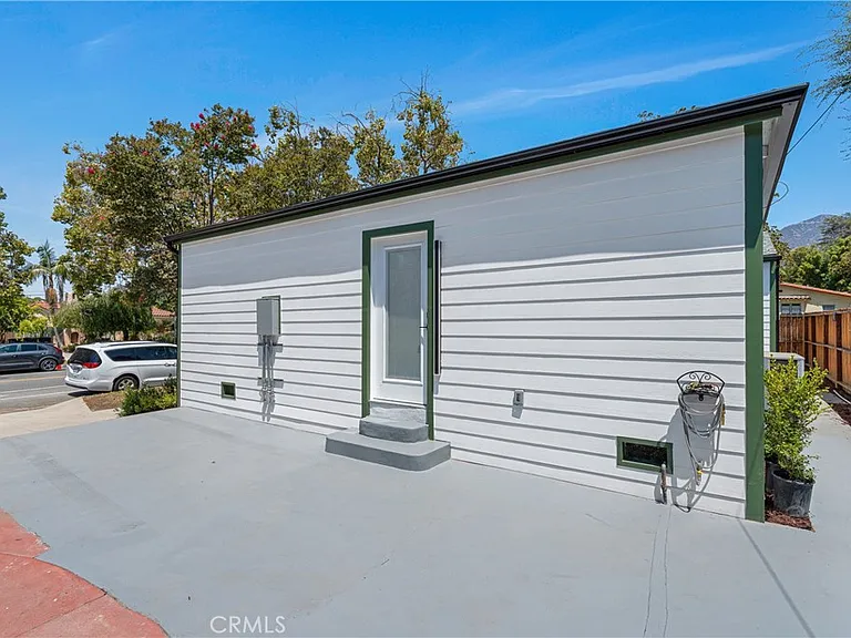 1016 Highland Ave — Photo 10
