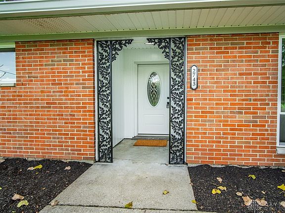 4th image of 2743 Ironwood Dr