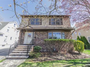 67 Beech St, Rutherford, NJ 07070