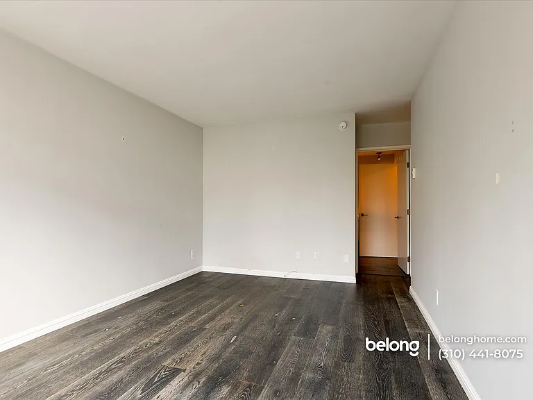 2223 S Bentley Ave #104 — Photo 15