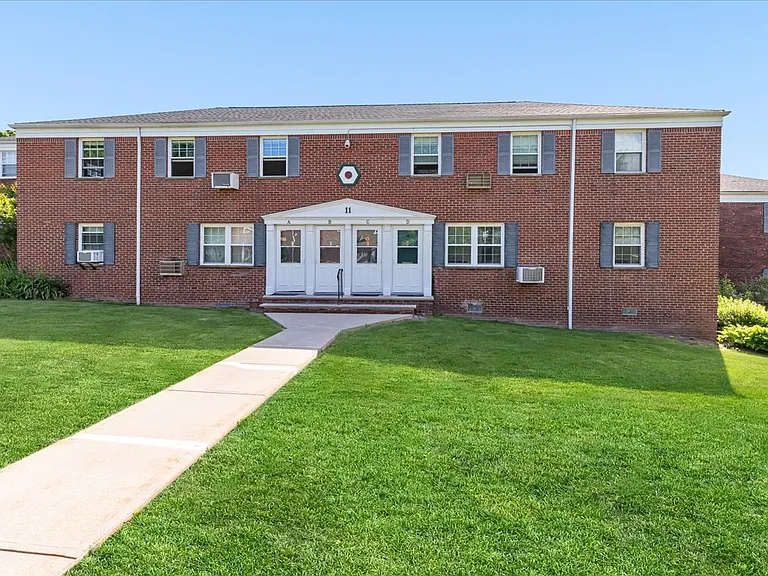 11B W Roselle Ave #11B — Photo 31