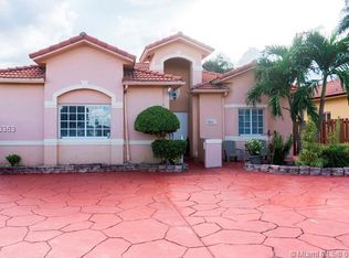 5412 SW 162nd Pl, Miami, FL 33185