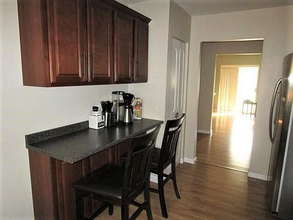 4th image of 41 Bayberry Dr APT 3