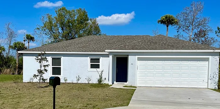 26 Biscayne Dr — Photo 1