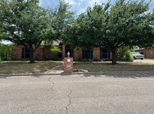 208 Toluca Trl, Hewitt, TX 76643