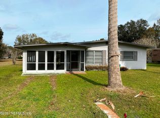 216 Park Ave, Crescent City, FL 32112