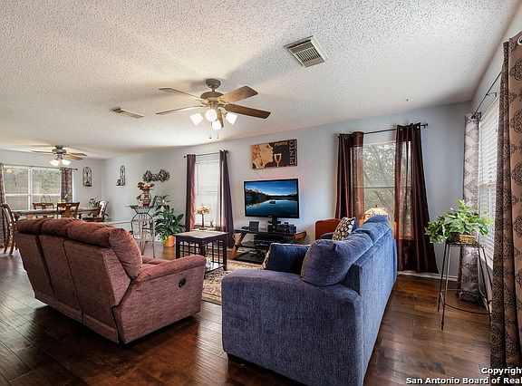 3rd image of 4822 Corian Springs Dr