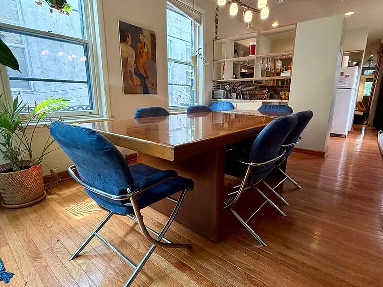 4518 Regent St — Photo 3