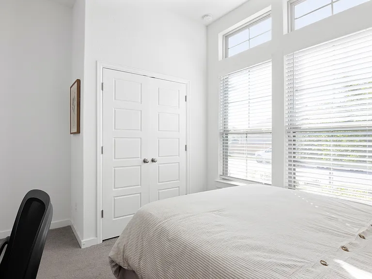 3736 Kyler Glen Rd — Photo 17