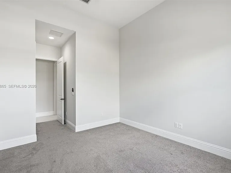 4662 Estates Cir — Photo 54