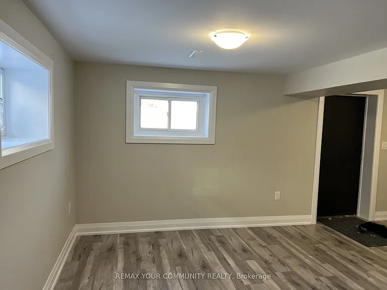 52A Janice Dr — Photo 5