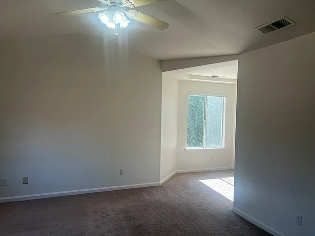 9190 N Price Ave — Photo 5