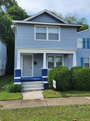1519 W 42nd St Photo 1