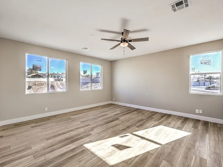 729 Milan Ave — Photo 22