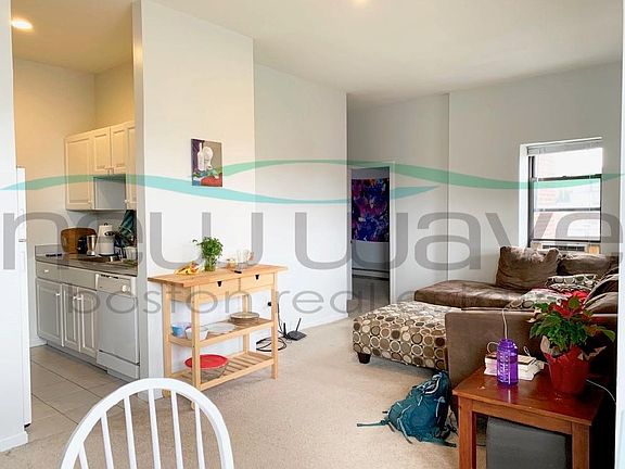 3rd image of 6 Blackwood St APT 416