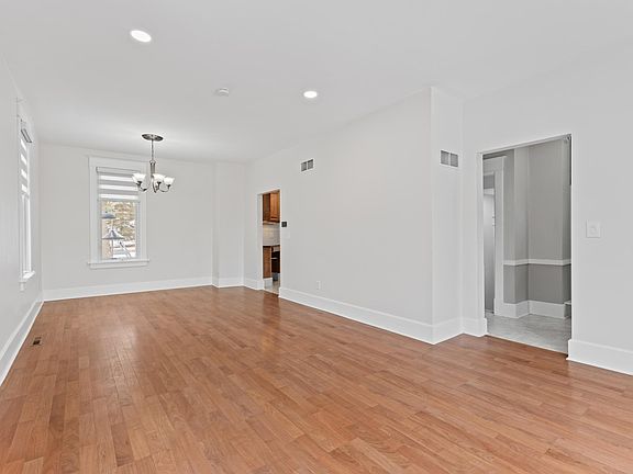 5th image of 621 6th St SW