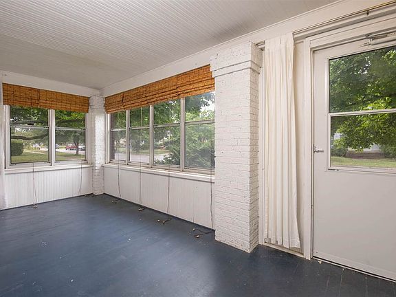 4th image of 1803 Hancock St