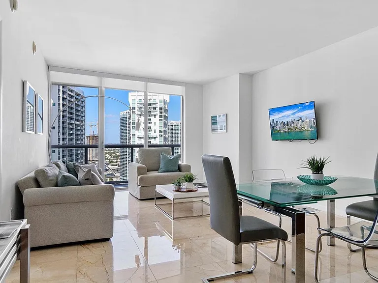 475 Brickell Ave #32-ID1049811P — Photo 15