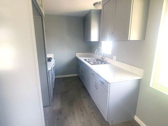 4th image of 1112 E Harvard St APT C
