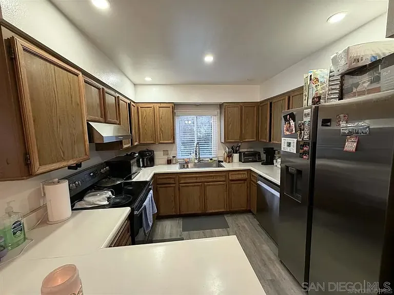 1512 Concord Way #A — Photo 3