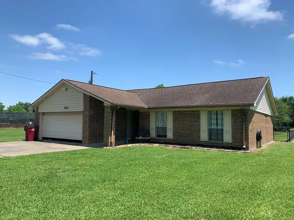 161 Navidad St, Bay City, TX 77414