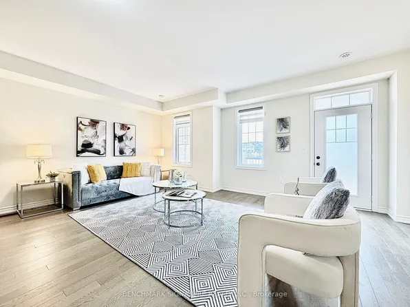 29 George Peach Ave, Markham, ON L6C 0Z2