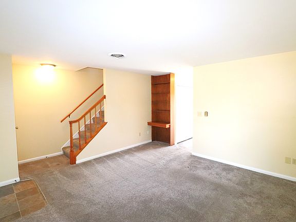 5th image of 609-615 Fry Lane Ln #611