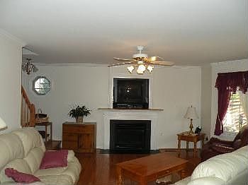4th image of 51 Walnut Farms Pkwy