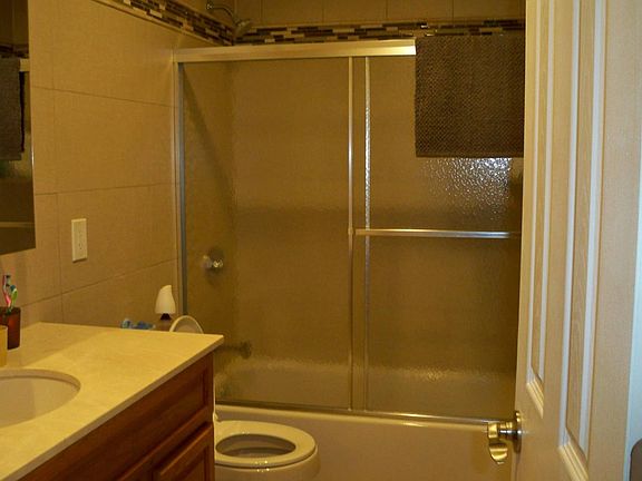 4th image of 14924 80th St
