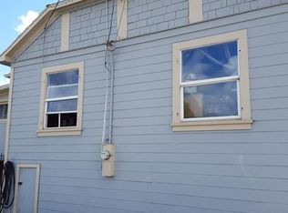 9725 A St, Oakland, CA