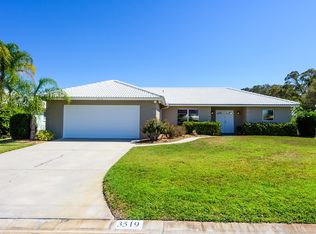 3519 Village Green Dr, Sarasota, FL 34239