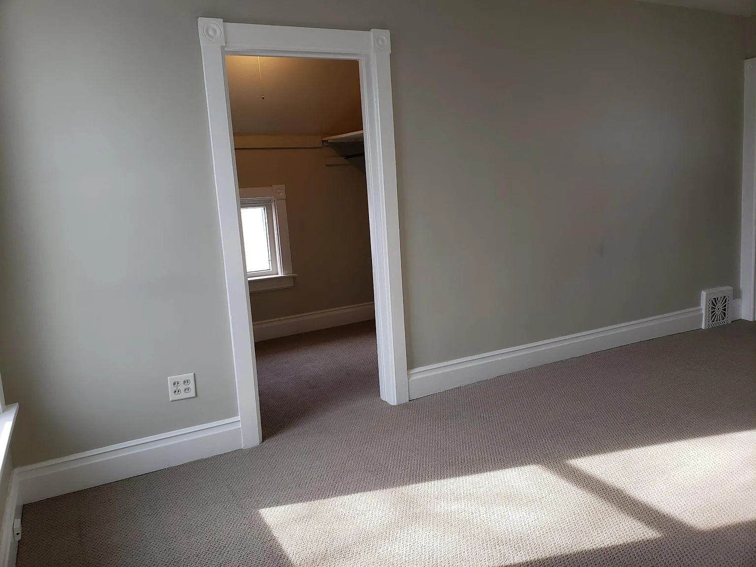 508 Webster St — Photo 4