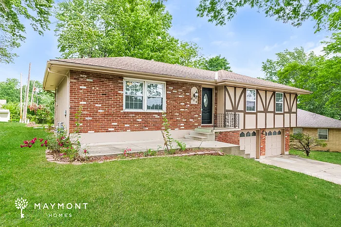 804 W Jones St — Photo 4
