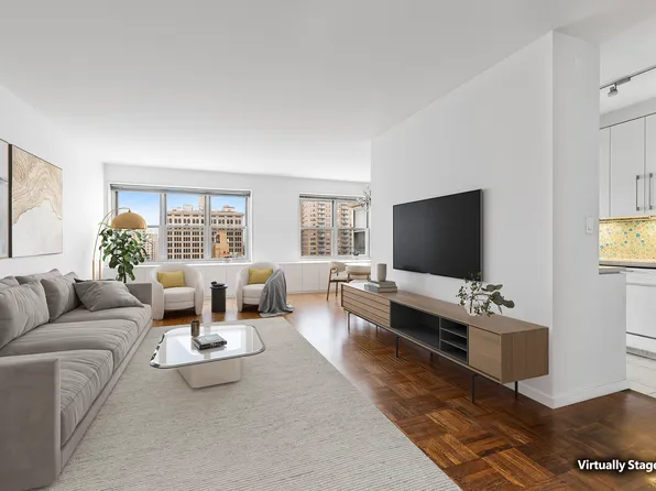 20 East 9th Street image 1 of 9