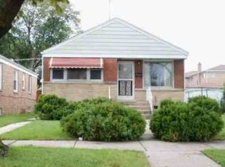 320 S 31st Ave, Bellwood, IL 60104