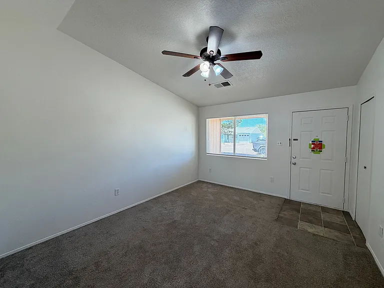 628 Pontiac Dr SW — Photo 5