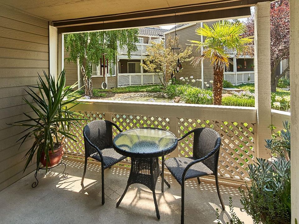 1st image of 4860 Lakebird Pl #23
