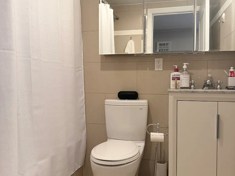 21 Ludlow St #2C — Photo 8