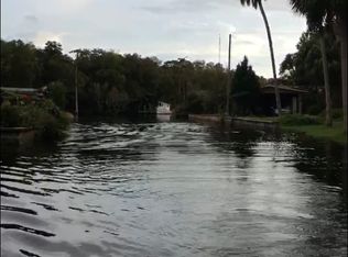 19 Magnolia Ave, Yankeetown, FL 34498