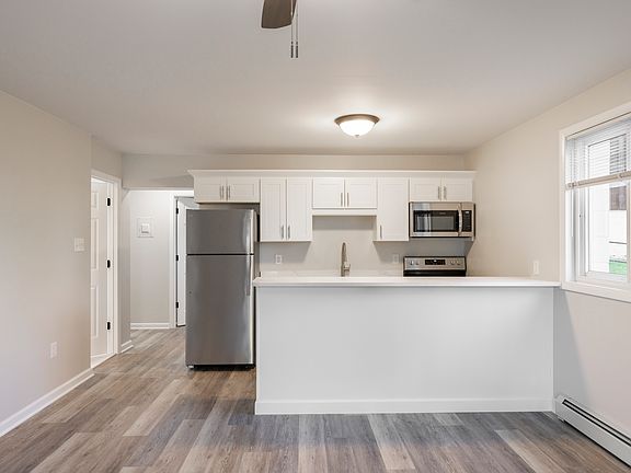 HEAT & HOT WATER INCLUDED!