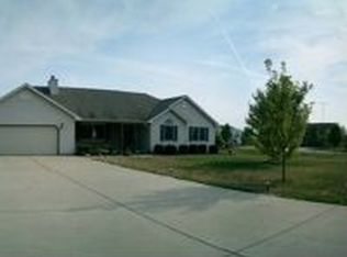 4698 W Divernon Rd, Auburn, IL 62615