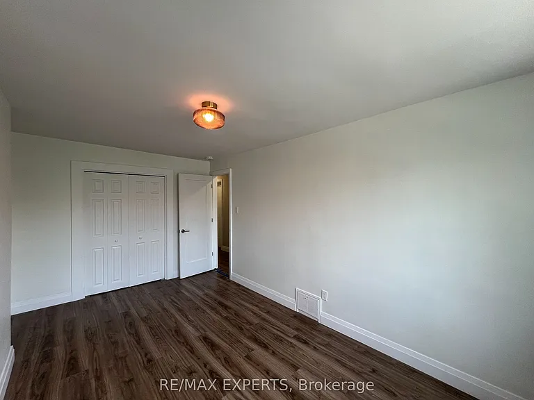 366 Lauder Ave #2 — Photo 8
