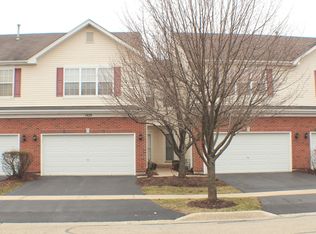 1929 W Cobblestone Rd, Romeoville, IL 60446